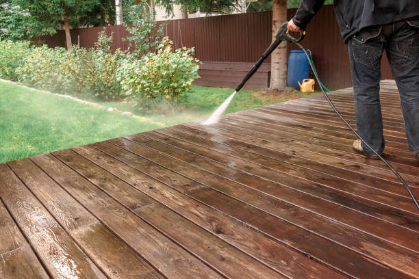 Playground Equipment Cleaning in Fowlerville, MI